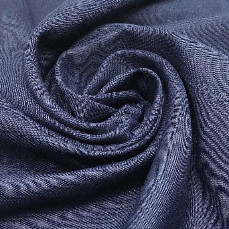 High Quality Malaysian Ladies Hijab Scarf Solid Color Cotton Oversize Square Scarf Muslim Shawls and Wraps Hijabs Foulard Femme