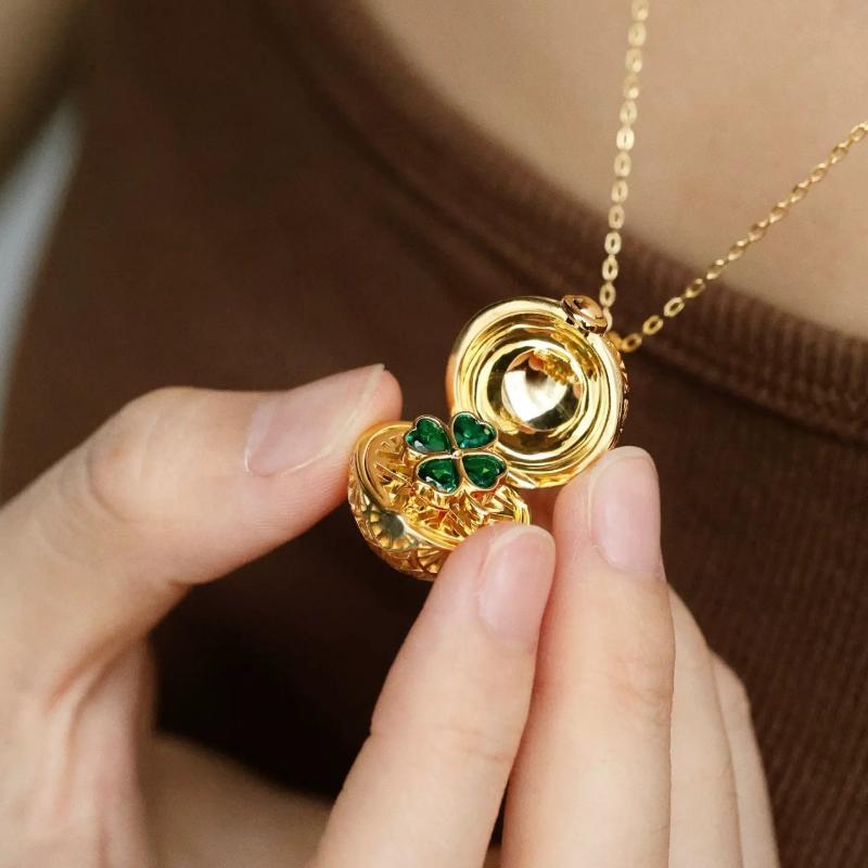 Collana Pendente Circolare Apribile e Chiudibile a Forma di Cuore Quadrifoglio Stile Retrò Accessori Gioielli alla Moda Regalo