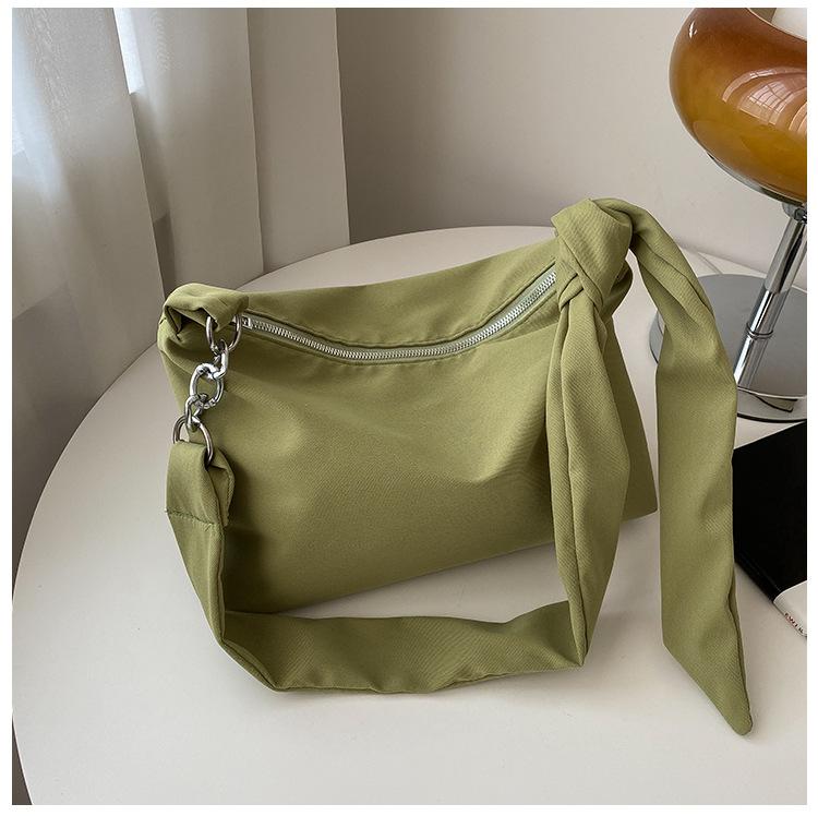 Japanese casual lazy wind messenger bag 2025 new bag Internet celebrity popular fashion simple college shoulder bag