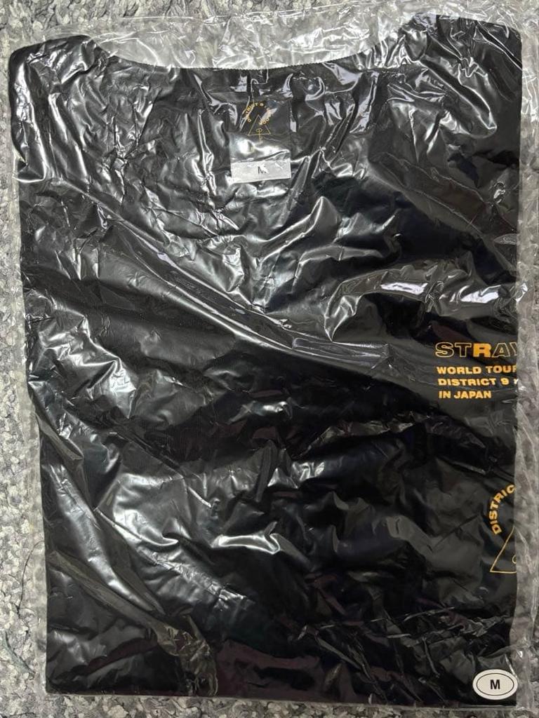 [USED] StrayKids unlock T-shirt M