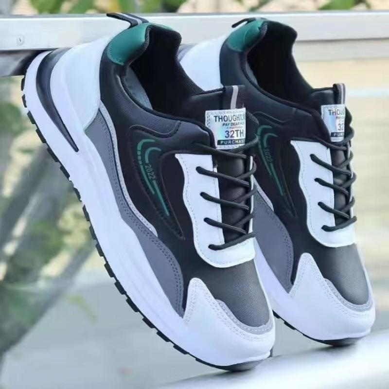 Men's shoes spring and autumn new mesh sneakers lightweight casual shoes soft sole non-slip and deodorant running shoes