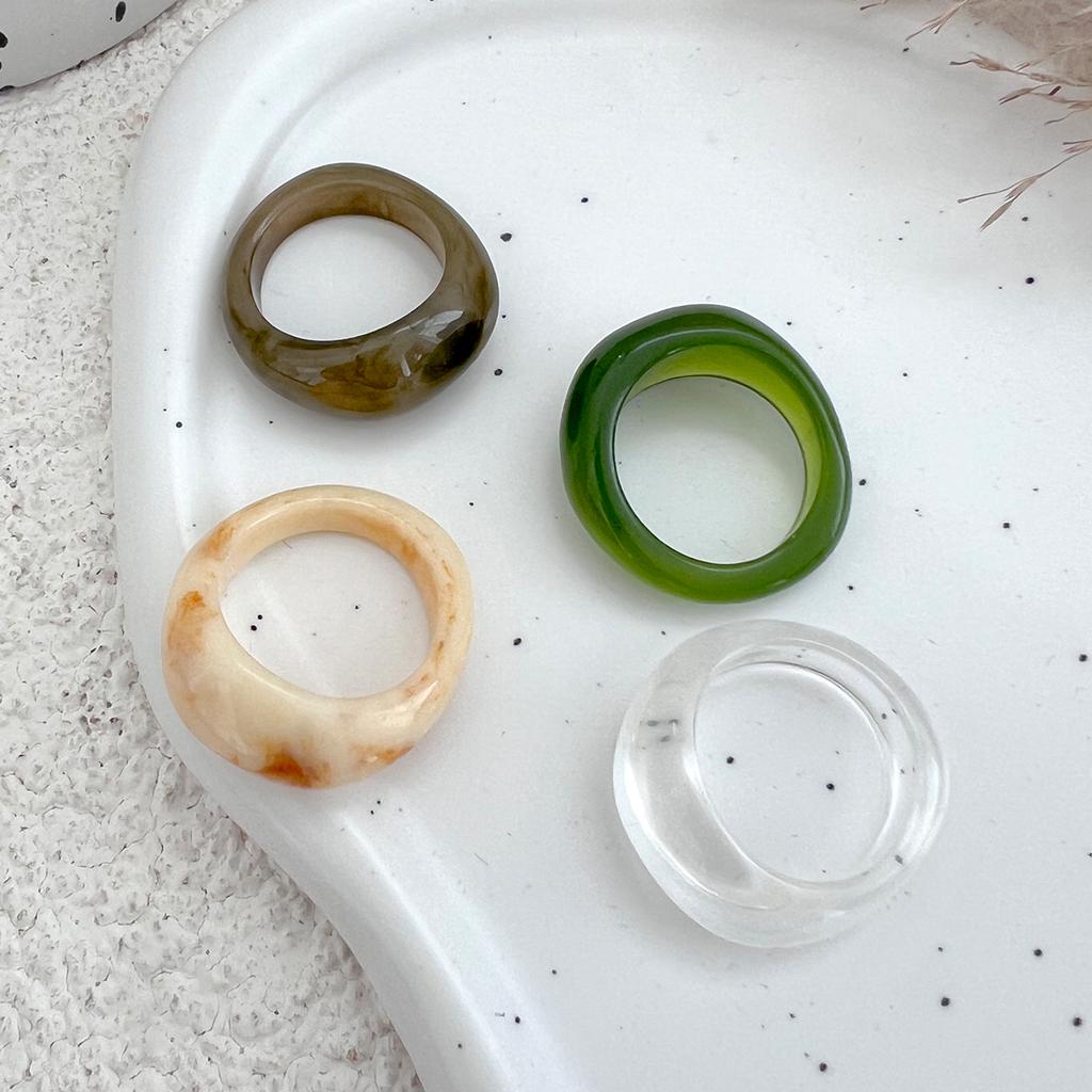 SHIXIN 4 Styles Bohemian Smooth Surface Acrylic Resin Ring for Women Vintage Elegant Irregular Finger Rings New Trendy Jewelry