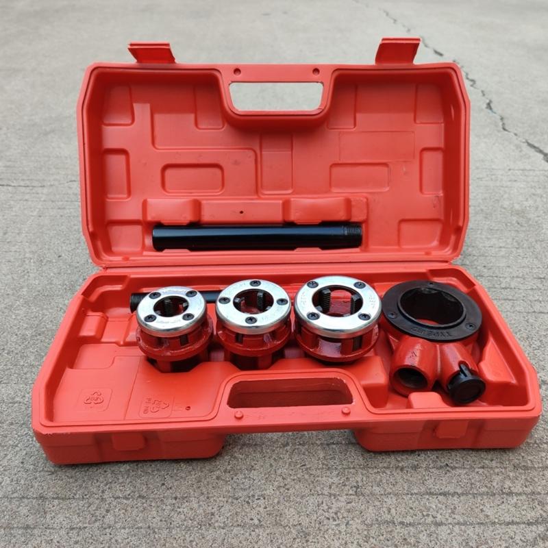 Professional Hand Operated Pipe Threading Set Galvanized Plumbing Manual Tapping Tool Accessories for Diversing Projects