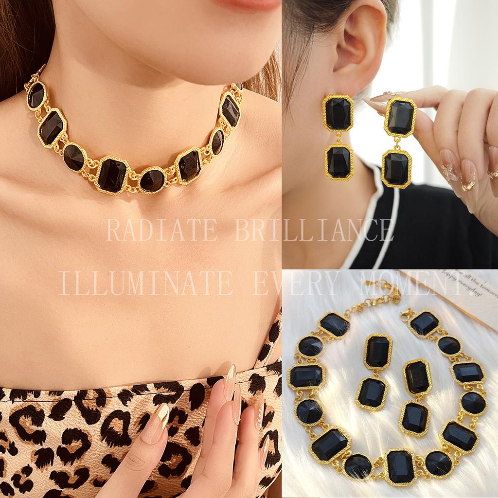 Retro Exaggerated Necklace Earrings Female, Light Luxury High Sense Medieval Vintage Fashion Temperament Suit