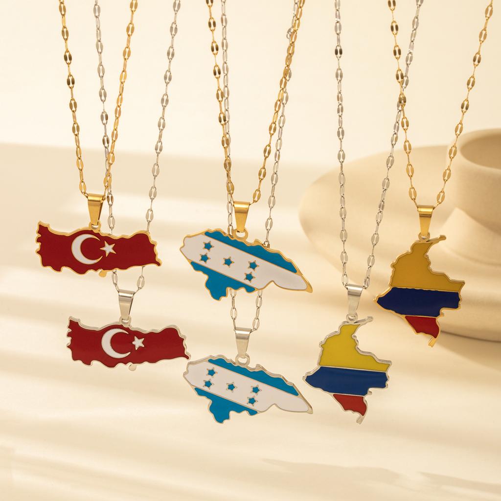 Hot Selling Creative World Maps Venezuela Dominican Paraguay National Flags Stainless Steel Jewelry Necklace Pendant
