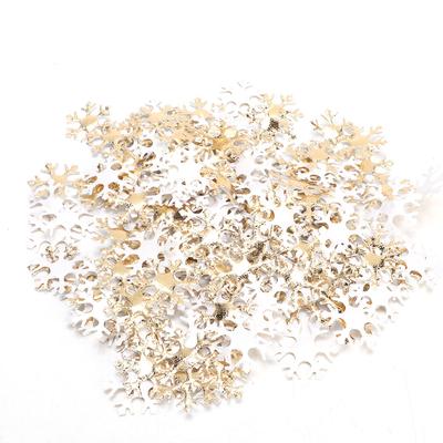 200 Stück Schneeflocken Konfetti Vliesstoff Weihnachten Flauschige Partydekoration Schneeflocken(golden )