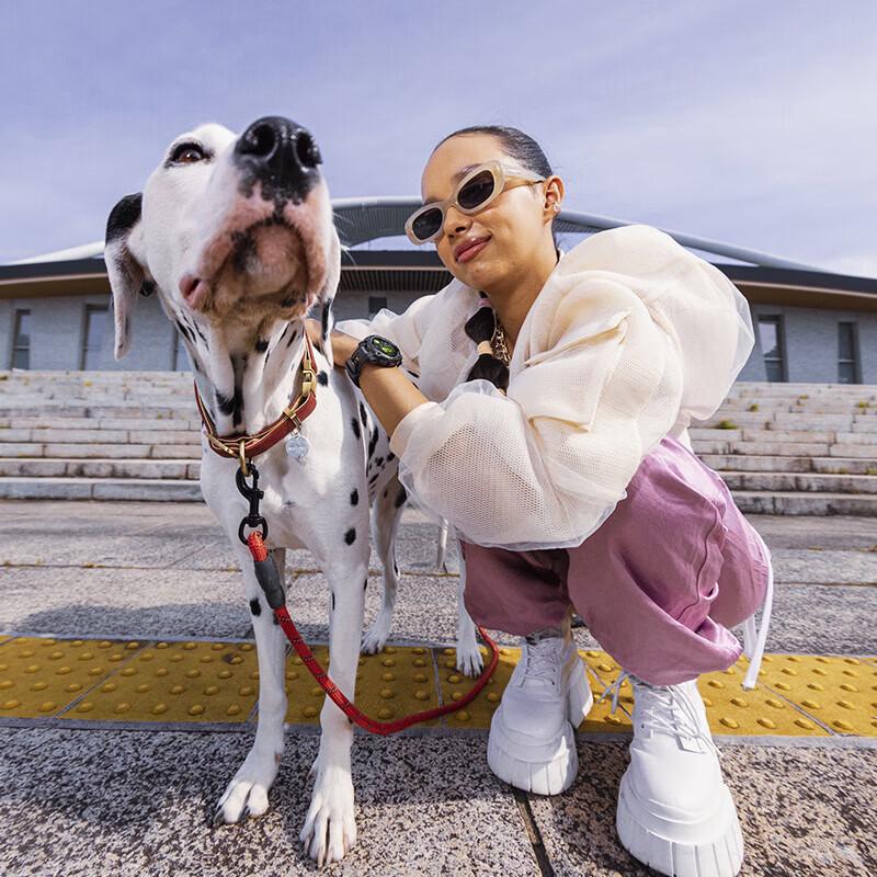 Garmin Instinct 3 AMOLED GPS Smartwatch