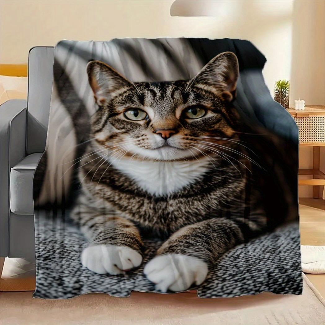 1pc Soft WarmDigital Printed Polyester Fleece Throw Blanket, Contemporary Style, Brown Tabby Cat Design, Multi-Season 75X95CM