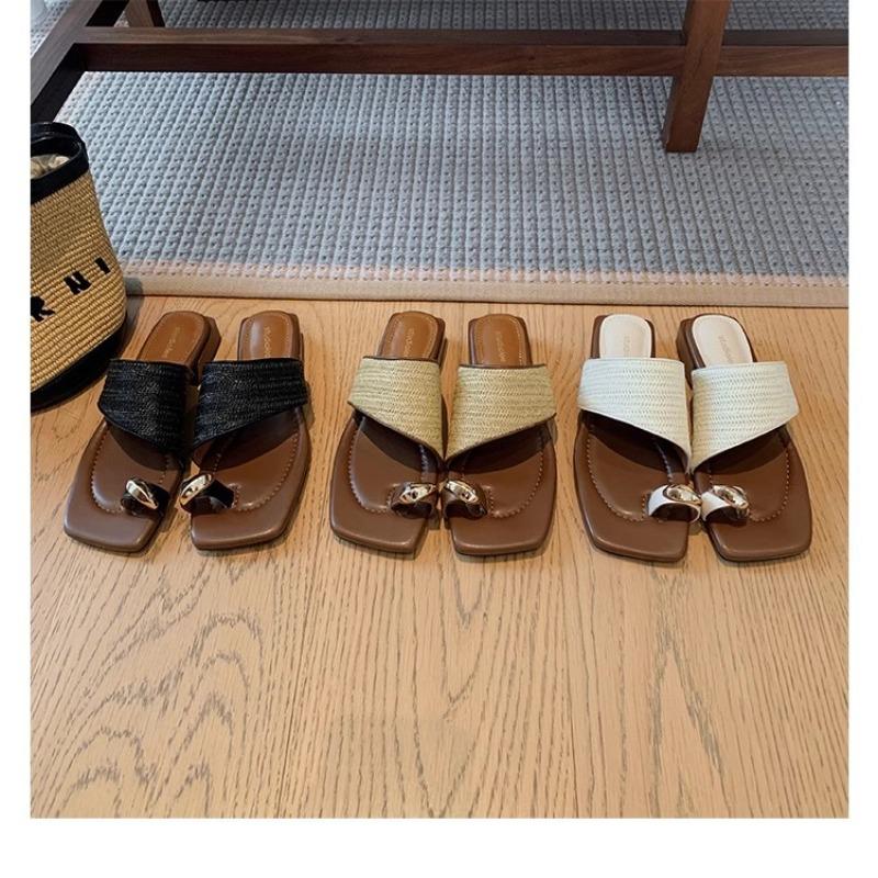 Elegant Women's Shoes Square-toed Woven Flip-flops