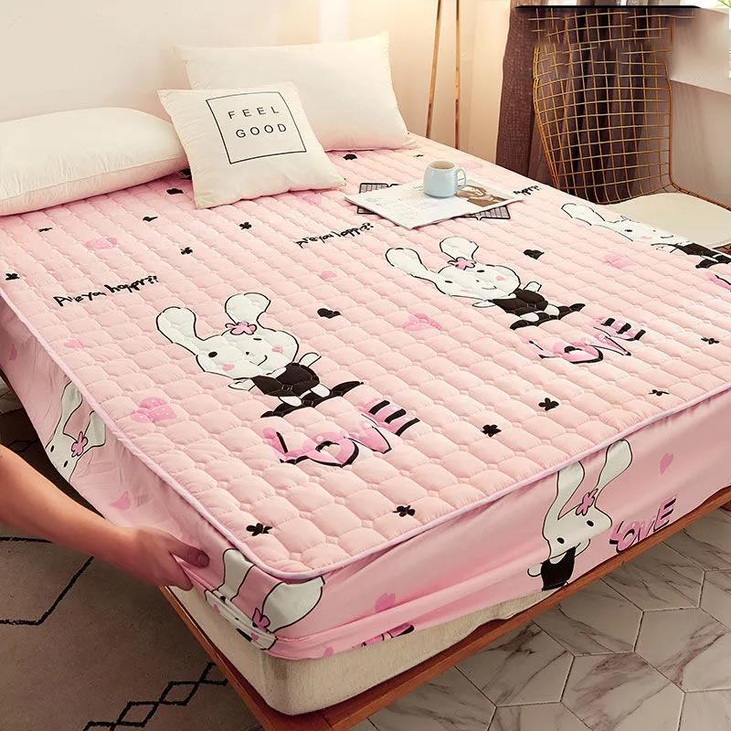 Vanntett vattert madrasstrekk i ett stykke elastisk pustende sengeteppetrekk Madrassbeskyttelsestrekk Sklisikkert støvtrekk