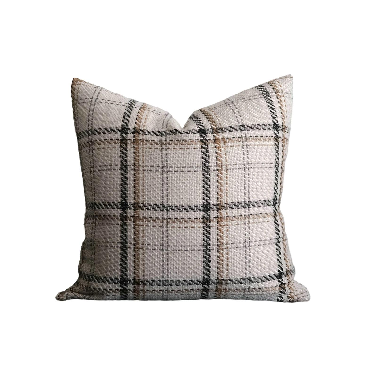 

Современная вязаная клетчатая подушка One Size