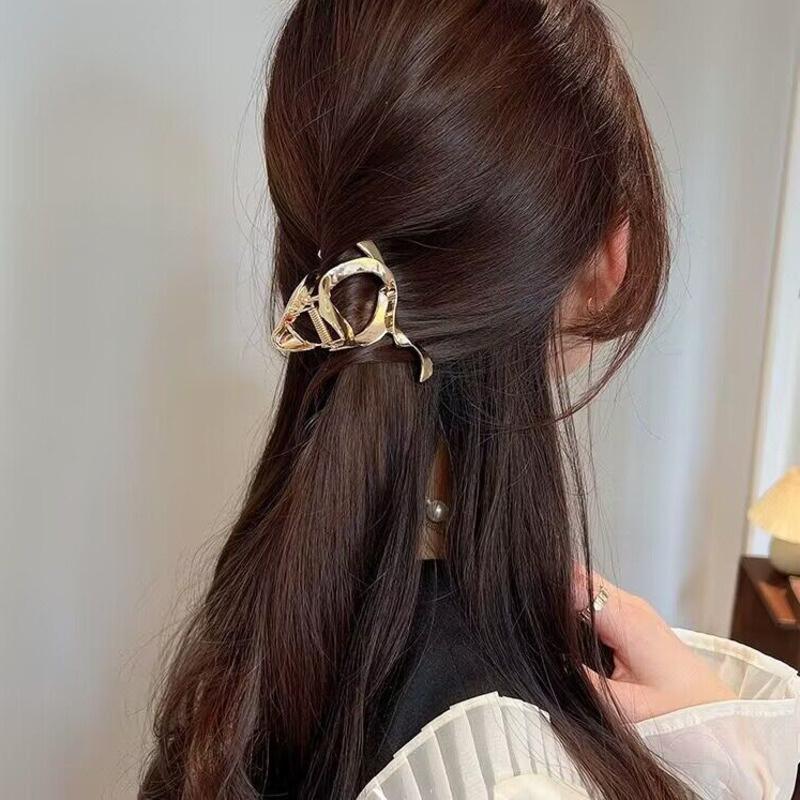 2023 Vintage Geometric Hair Claws Korean Hollow Out Grab Hair Clip Hairpins For Women Fashion New Headwear Girl Hair Accessories