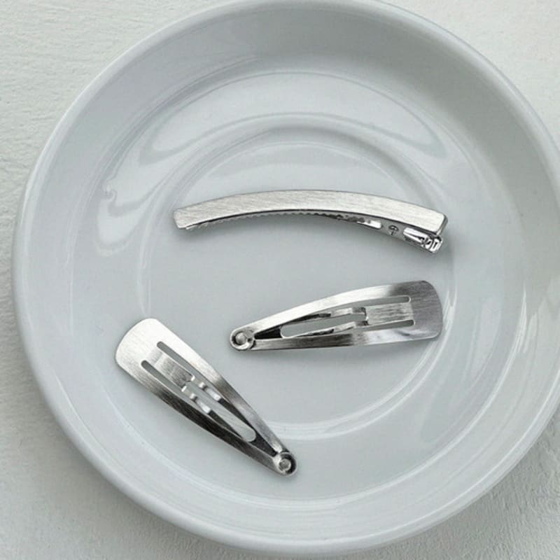 Geegee Curve Matt Hair Pin