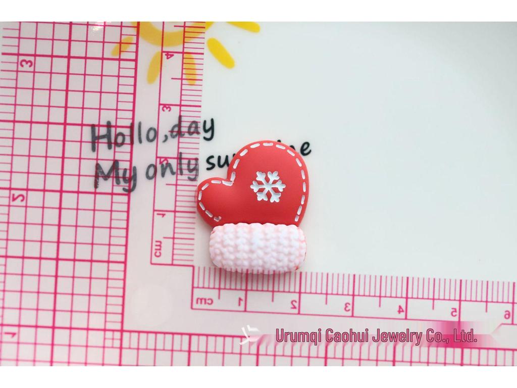 Handgefertigte Weihnachtsdekorationen aus Harz: DIY Dekorations-Aufnäher & Cremekleber Geschenkbox Set