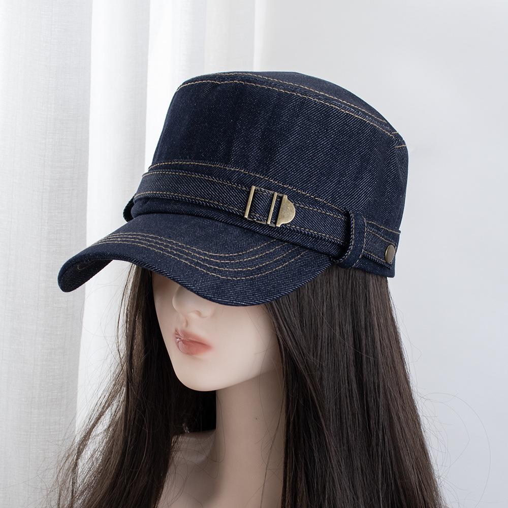 Retro washed denim flat-top equestrian hat for men and women, spring and summer fashion wear, metal buckle decorative beret