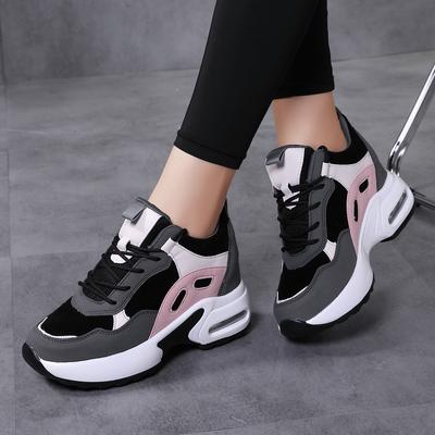 Damskor Mode Lätta Luftkuddade Skor med Tjock Sula Vita Halkfria Promenadsneakers Svarta Andningsbara Löparskor