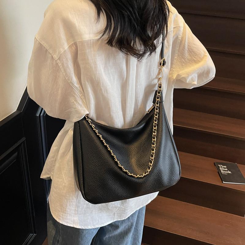 Summer Casual Pu Chain Bag For Students And Commuters With Lightweight Design