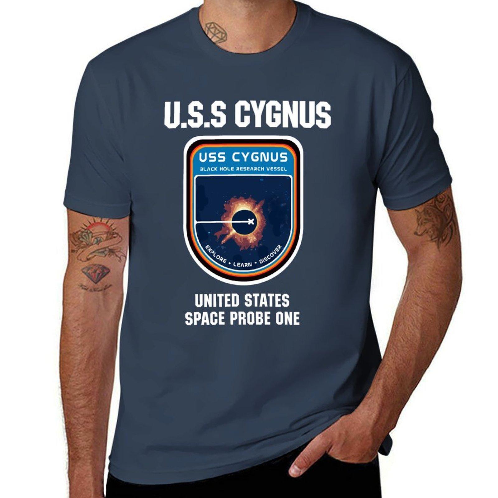 USS Cygnus Inspired by The Black Hole TShirt Trendy Pattern TShirt for Men S