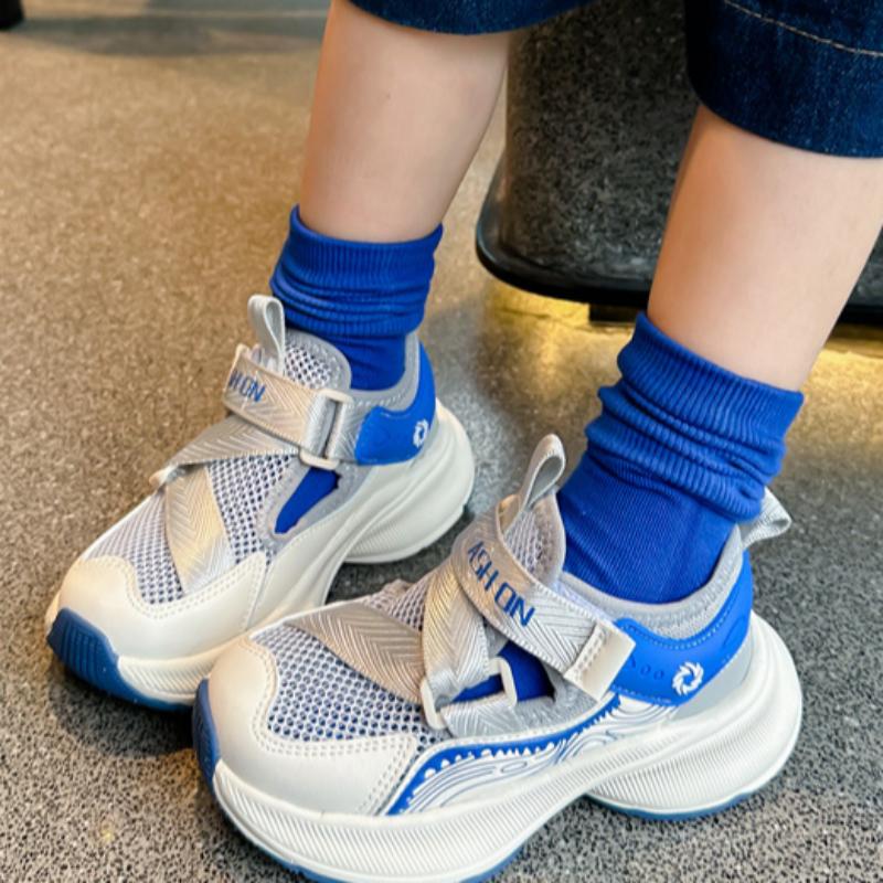 Summer Popular Boys and Girls Hollowed Leisure Sports Sandals Soft Bottom Non-Slip Net Surface Pumps