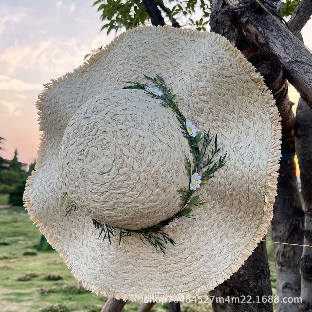 French Small Daisy Large Brim Breathable Straw Hat Women's Summer Seaside Vacation Woven Hat Raffia Sun Hat Tide