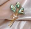 New Fashion Simple Retro Plant Drip Oil Bouquet Pin with Rhinestones Lily Flower Birthday Gifts Women Jewelry Accessories
