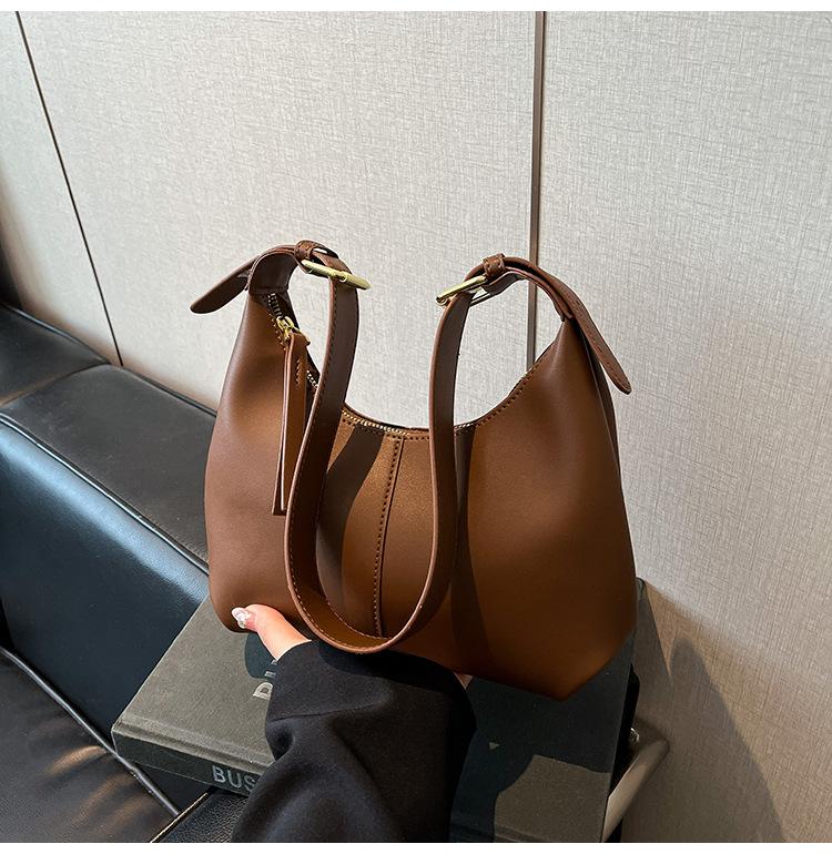 New fashion casual armpit bag portable shoulder bag large capacity solid color dumpling bag women