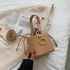 Bag Women's 22 Autumn and Winter New Niche Design Portable Drawstring Bucket Bag Retro Shoulder Crossbody Bag