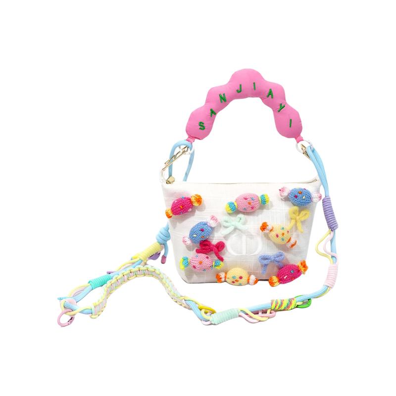 

DIOR [Customized Cosmetic Bag] Fantasy Incredible Sugary French Elegant and Gentle White Textured Fabric Storage Bag
