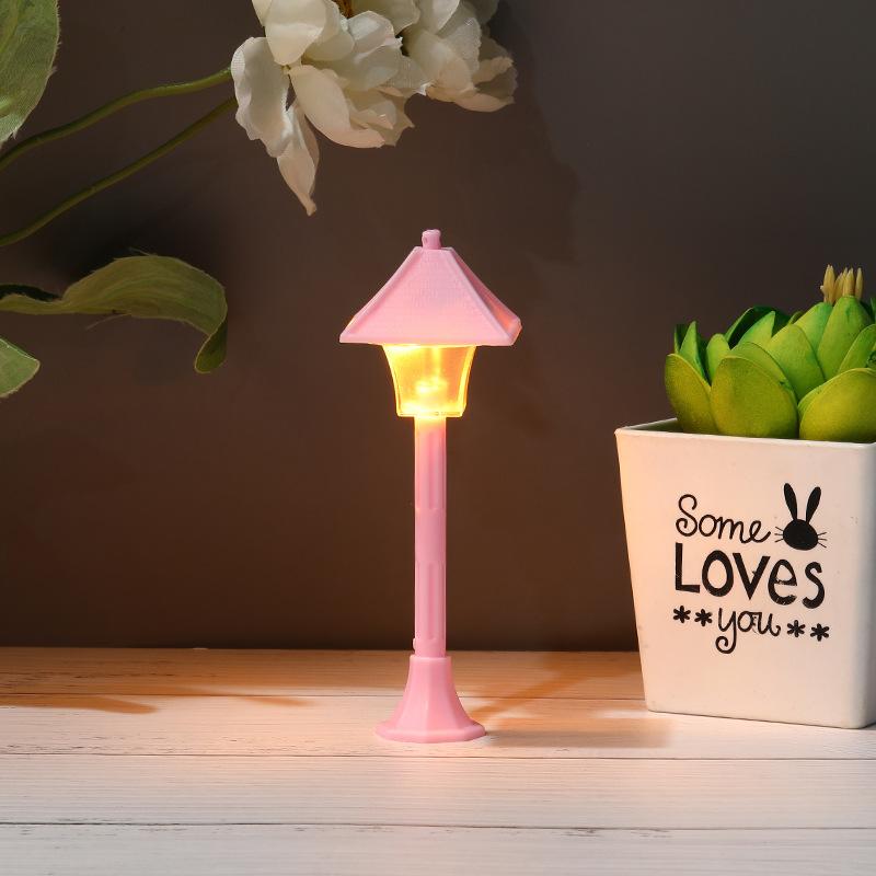 

Creative Miniature Simulation Street Light Model Light Home Decoration Desktop Ornament рожевий