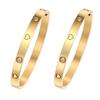 Neues vierblättriges Kleeblatt Titanstahl Paararmband Schlichter eleganter Titanstahlschmuck Edelstahlarmband