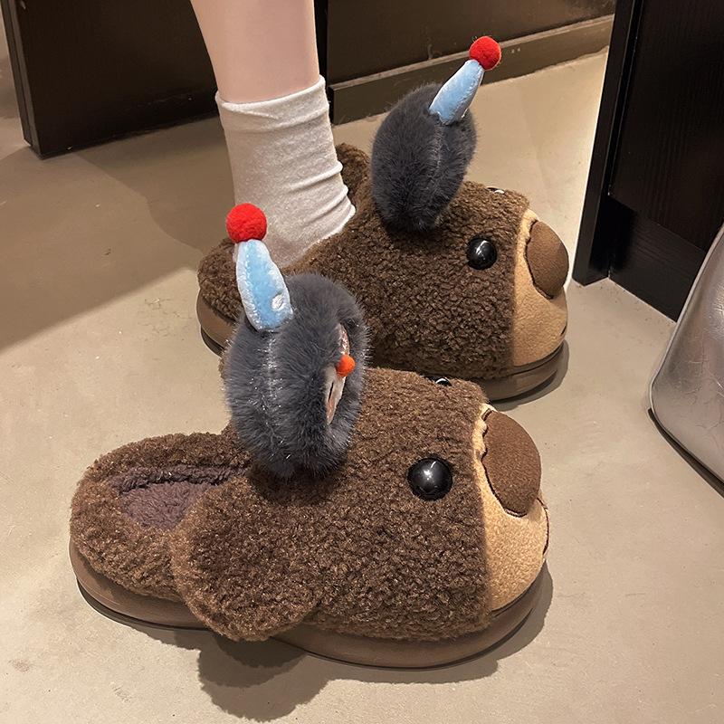 Bear Cotton Slippers Women's Autumn and Winter 2025 New Indoor Home Plush Cartoon Thick Bottom Stepping On Shit Feeling Warm Cotton Mop