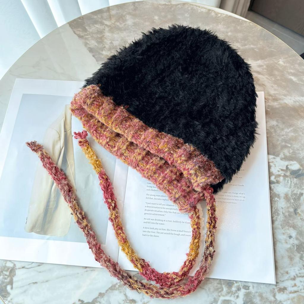 Winter Plüsch Pullover Mütze Farbe Spleißen Kordelzug Ohrenschutz Mütze Mode kalte und warme Strickmütze Damenmütze