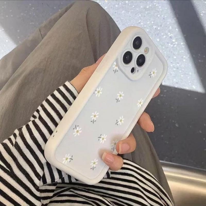 Daisy Phone Case for Apple iPhone 17Pro Max/16/15/14/13 - Japanese & Korean Style