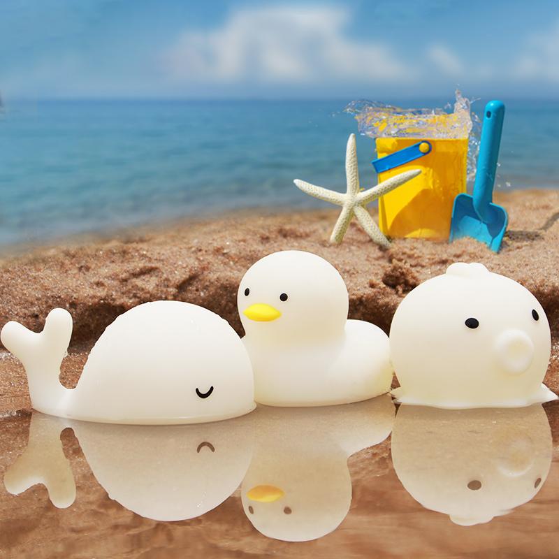 Mini Silicone Light Waterproof Bath Toy Light Bedroom Children's Sleep Light