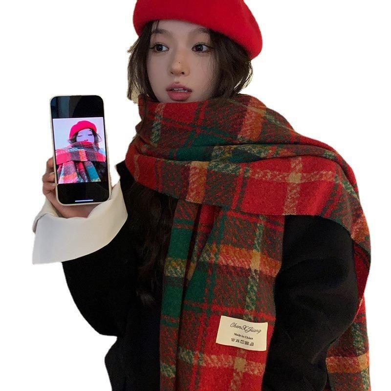 New atmosphere Chinese red fringed women's autumn and winter new knitted warm Christmas plaid scarf