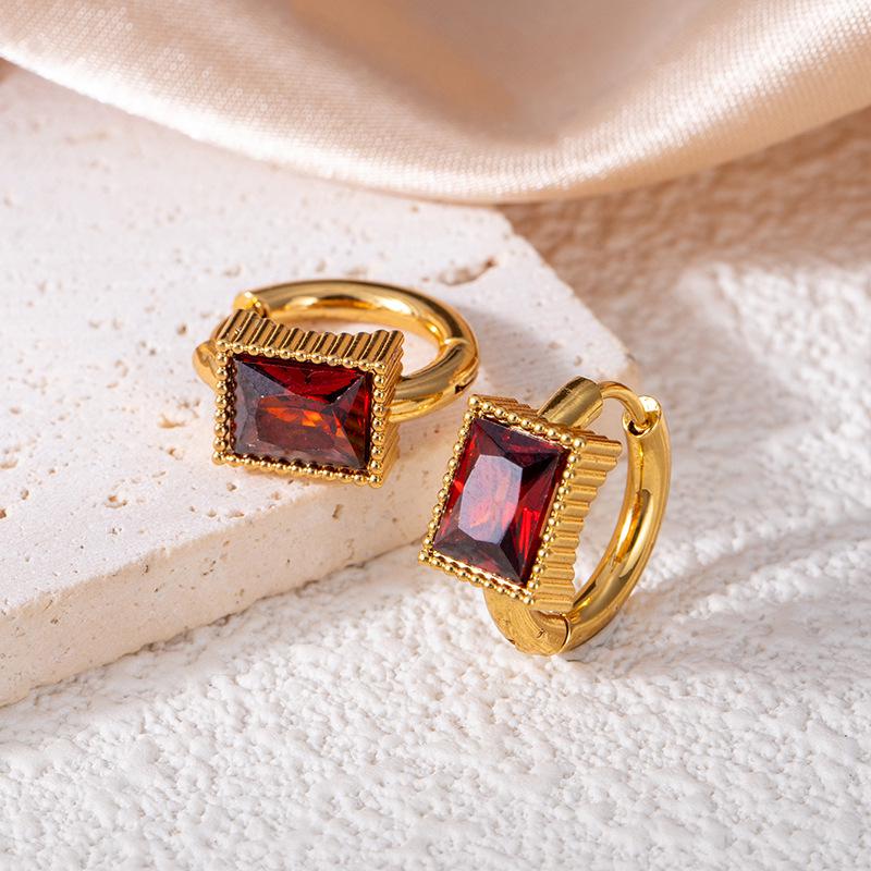 Hochwertige Edelstahl-Sternohrringe mit Vintage-Smaragd- und Zirkonkristallen