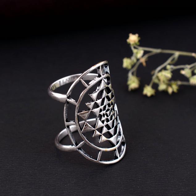 Silver Therapy Arthritis Ring – Handmade Adjustable Joint Support Splint, Thumb Relief Jewelry