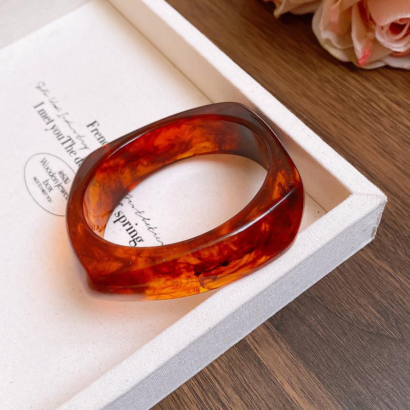 Geometric Resin Bangle: Trendy European-American Fashion Bracelet for Women