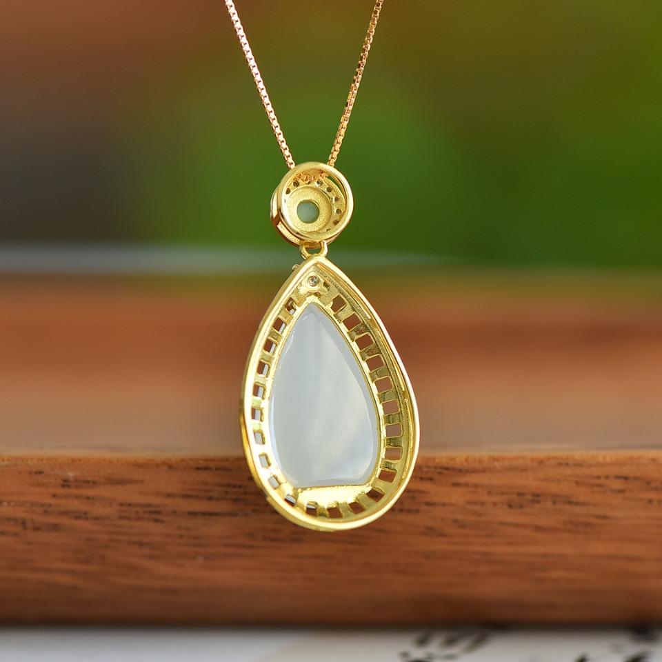 Hotan Jade S925 Silver Inlaid White Jade Water Drop Pendant Necklace