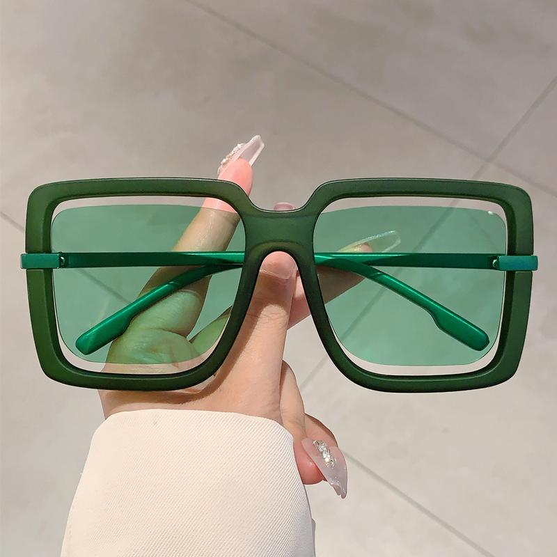 New in Fashion Brand Sunglasses Women Oversize Decor Pink Sun Glasses Candy Color Ladies Shades for Beach Hiking