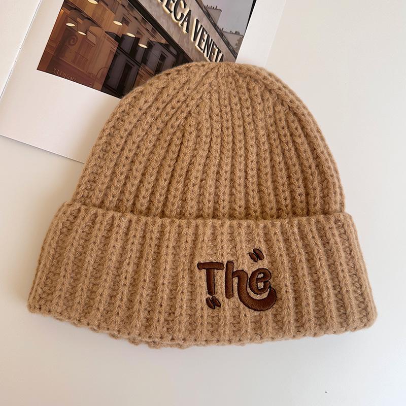 Internet celebrity autumn and winter hat women's new colored wool hat women's warm ear protection street versatile letter embroidery knitted hat