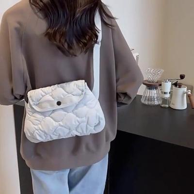 Sac à bandoulière en nylon matelassé tendance pour femme, sac à main de luxe rembourré en coton spatial, sac de voyage polyvalent à bandoulière