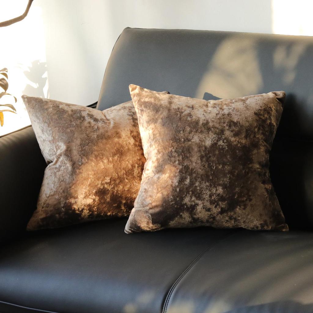 Nordic Velvet Cushion Cover: Soft, Solid Color Ice Flower Design, 1pc