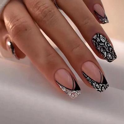 Süßer und würziger Dreieck-Nagel in Schwarz mit französischem Glitzer und Leopardenmuster, kurzes Ballett-Nagelkunststück, künstlicher Nagel