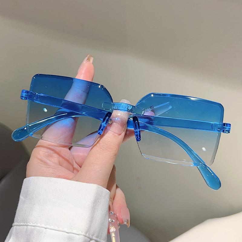 Exquisite Fashion Items Women's Rimless Square Sunglasses Fashion Vintage Gradient Outdoor Sun Glasses Ins Trendy Brand Design Decor Shades