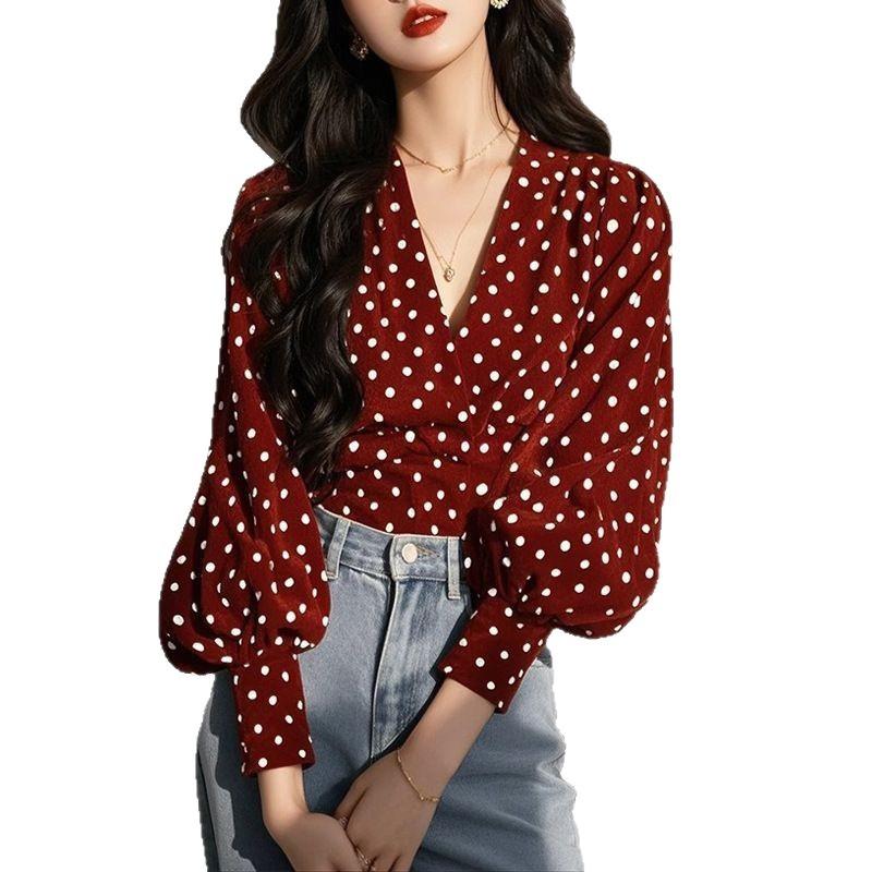 Retro Hong Kong style red polka dot long-sleeved shirt women's spring new fashion temperament age-reducing V-neck shirt women A