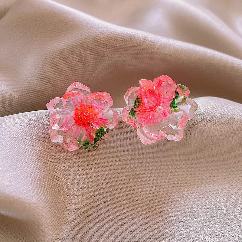 

Sweet Cute Pink Peach Blossom Resin Earrings for Women Girls Fresh Transparent Daisy Stud Earrings Holiday Jewelry Accessories