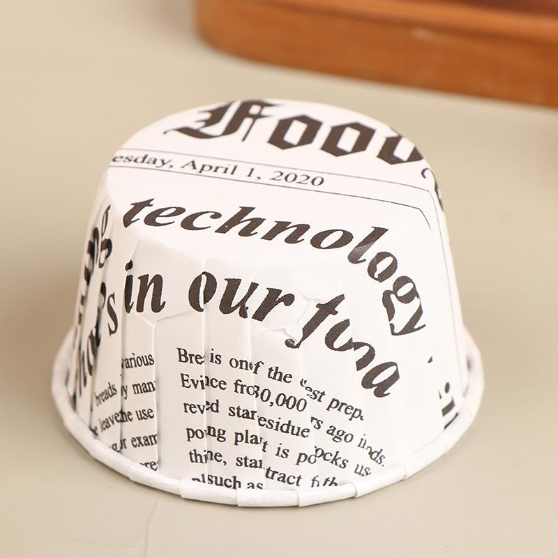 50 stuks Krullend Papieren Bekertje Flens Cake Papieren Bekertje Oliebestendig Cupcake Bakje Bakvorm Bakplaat Doos Bruiloft Feest Muffin Bekers