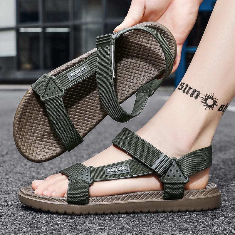 

Sandals men s summer new non-slip outdoor beach cool slippers large size Roman wind beach men s sandals 40
