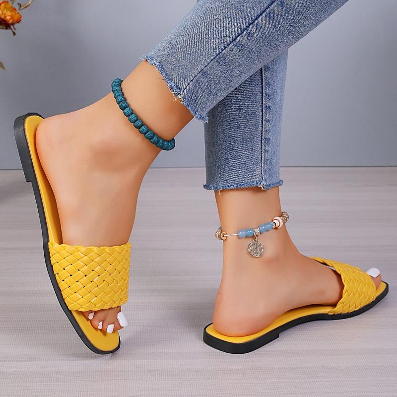 Large Size Flat Slippers 2025 Summer New Casual Slippers